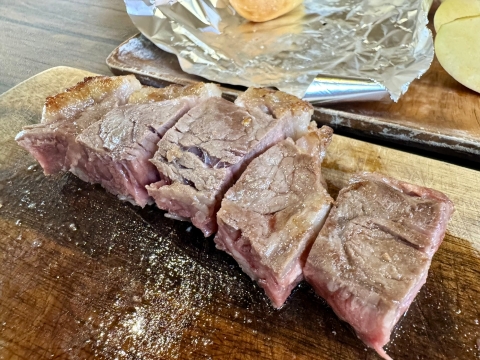 またもステーキが焼けた またもステーキが焼けた